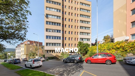 Prodej bytu 3+1 72 m², Praha - Braník