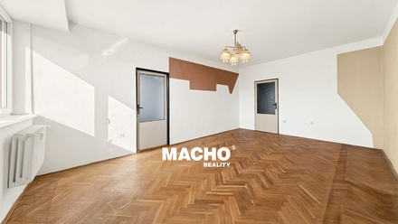 Prodej bytu 3+1 72 m², Praha - Braník