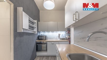 Prodej bytu 4+1 92 m², Praha 4