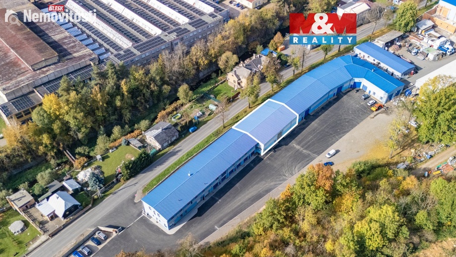 Pronájem skladu 398 m², Osek