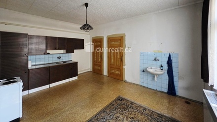 Prodej rodinného domu 136 m², Městec Králové