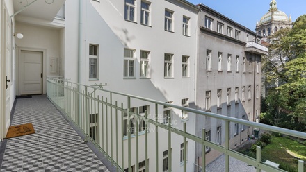 Prodej bytu 2+1 71 m², Praha - Nové Město