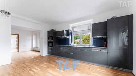 Prodej bytu 5+1 149 m², Praha - Braník