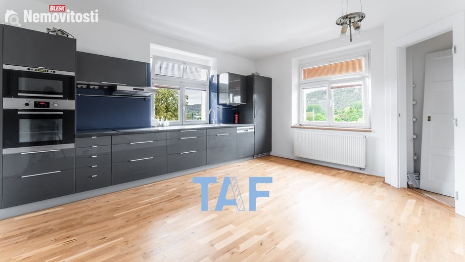 Prodej bytu 5+1 149 m², Praha - Braník