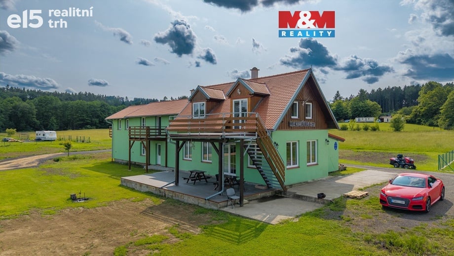 Prodej nemovitosti pro ubytování 245 m², Ostružno
