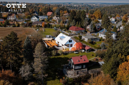 Prodej rodinného domu 280 m², Dýšina