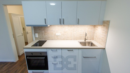 Prodej bytu 1+kk 25 m², Praha - Libeň