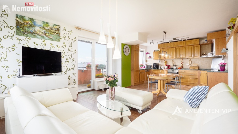 Prodej bytu 5+kk 112 m², Brno - Žebětín