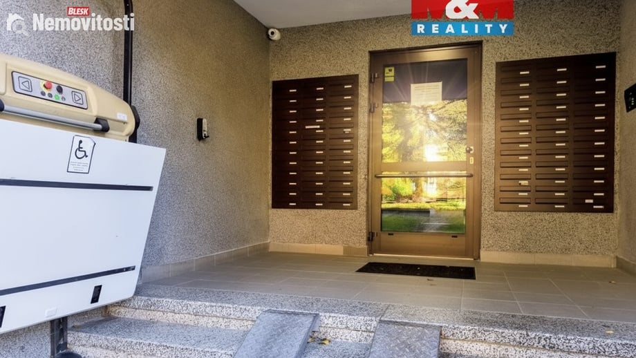 Prodej bytu 1+kk 32 m², Karviná