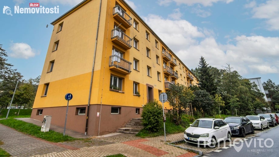 Pronájem bytu 2+1 51 m², Praha - Hloubětín