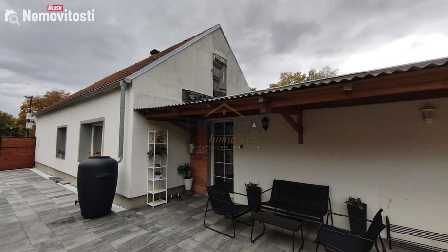 Prodej rodinného domu 150 m², Výškov