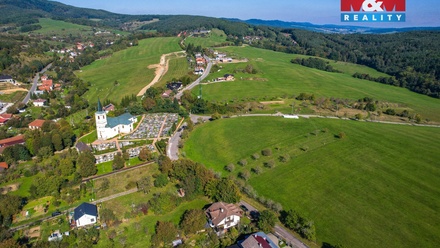 Prodej stavebního pozemku 1 092 m², Pozlovice