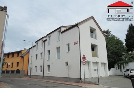 Prodej bytu 1+1 38 m², Praha - Lochkov