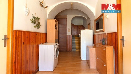 Prodej rodinného domu 260 m², Radonice