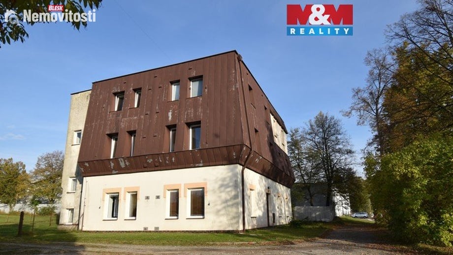 Pronájem bytu 1+kk 30 m², Dlouhoňovice