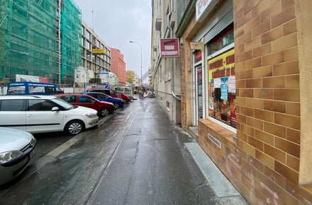 Pronájem obchodního prostoru 62 m², Praha - Libeň