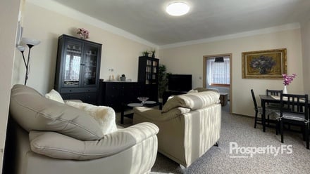 Pronájem bytu 3+1 103 m², Stochov