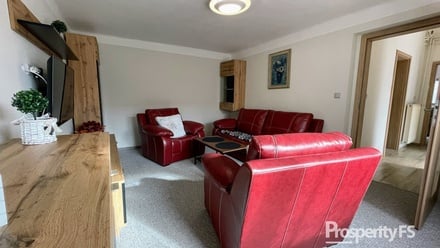 Pronájem bytu 3+1 103 m², Stochov