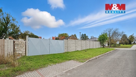 Prodej stavebního pozemku 843 m², Bezměrov