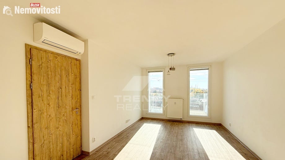 Pronájem bytu 2+kk 49 m², Plzeň - Severní Předměstí