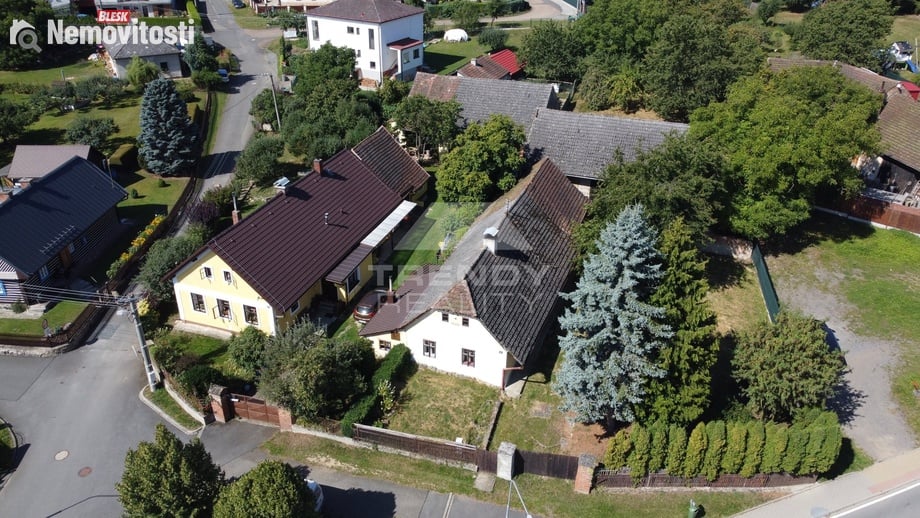 Prodej chalupy 569 m², Letiny