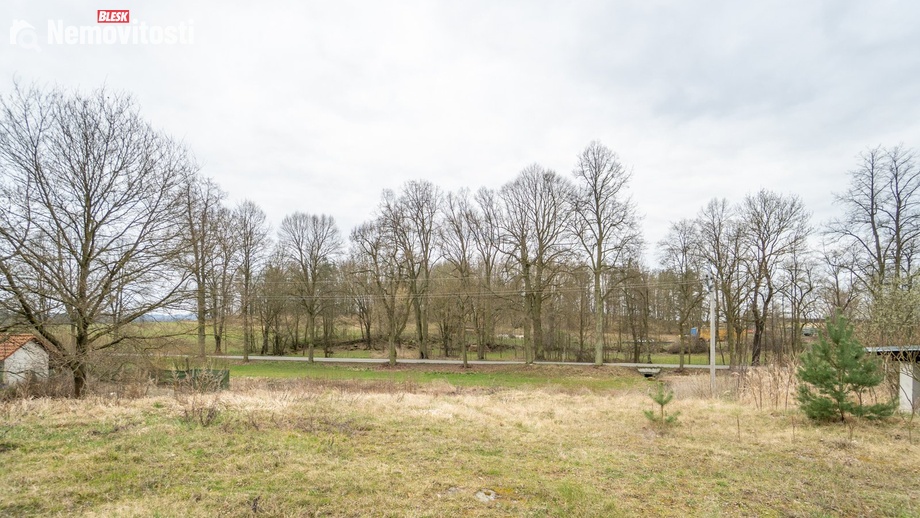 Prodej stavebního pozemku 907 m², Hajany u Blatné