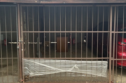 Prodej garáže 11 m², Praha - Podolí