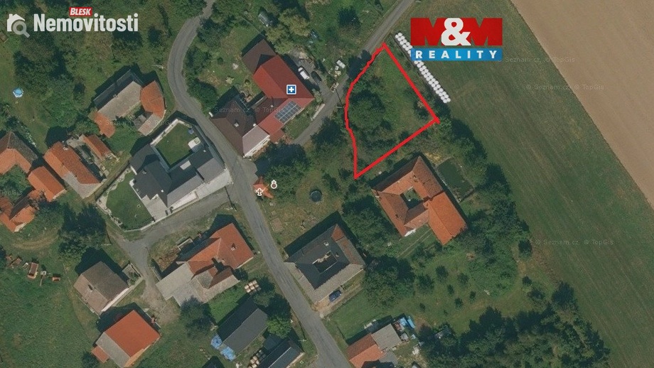 Prodej stavebního pozemku 696 m², Vražné
