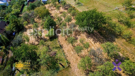 Prodej stavebního pozemku 1 075 m², Fryšták - Vítová