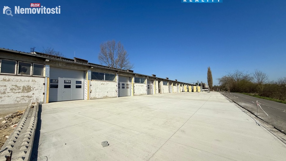 Pronájem garáže 104 m², Petřvald