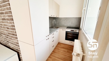 Pronájem bytu 1+1 26 m², Slaný