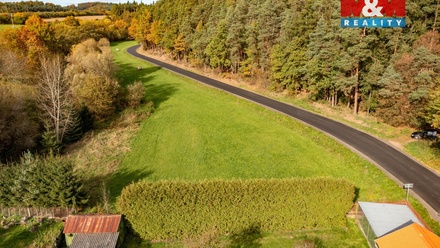 Prodej stavebního pozemku 3 666 m², Mirotice