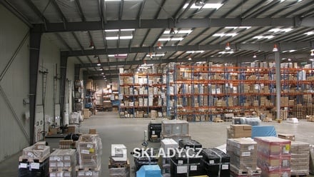 Pronájem skladu 2 300 m², Brno