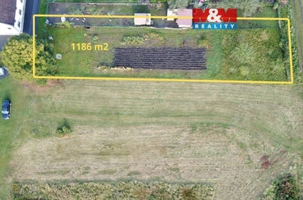 Prodej stavebního pozemku 1 186 m², Polkovice
