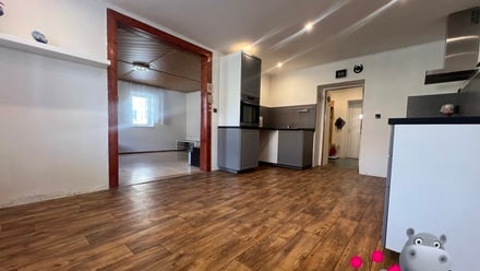 Prodej rodinného domu 90 m², Veltrusy