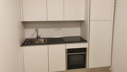 Prodej bytu 1+kk 36 m², Praha 9