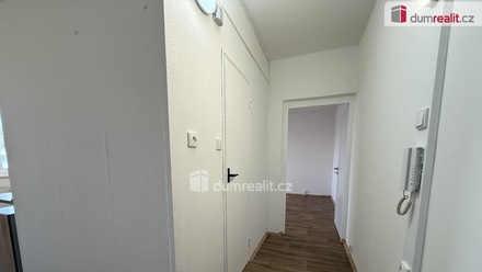 Pronájem bytu 1+1 40 m², Jirkov