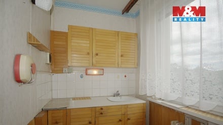Prodej bytu 1+kk 30 m², Praha 11
