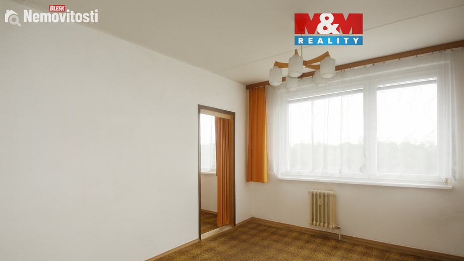 Prodej bytu 1+kk 30 m², Praha 11