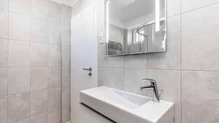 Pronájem bytu 3+1 84 m², Praha 8, Libeň