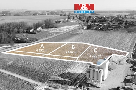 Prodej komerčního pozemku 3 908 m², Vojkovice