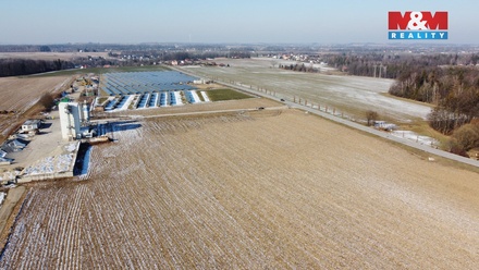 Prodej komerčního pozemku 3 561 m², Vojkovice