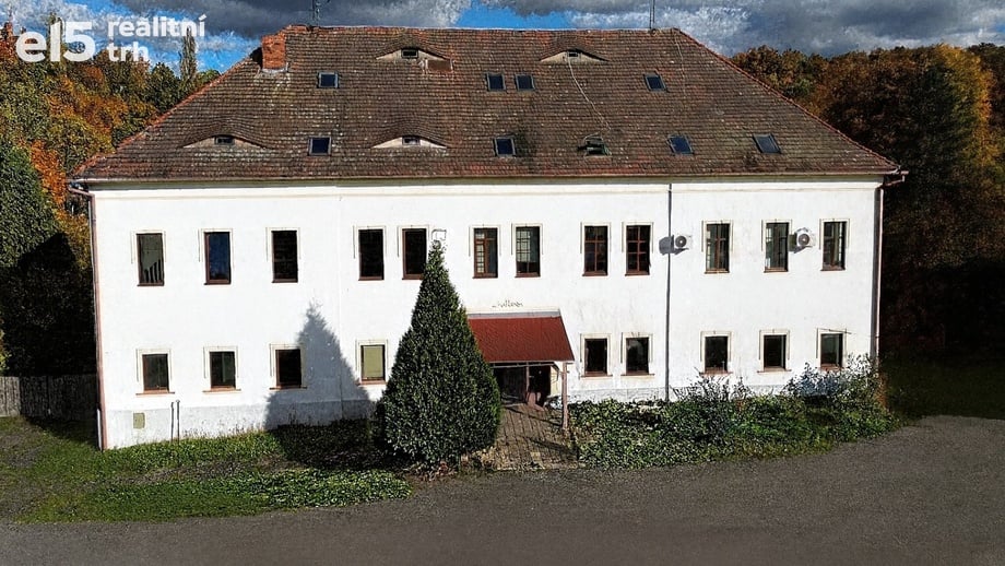 Prodej činžovního domu 1 770 m², Habartice