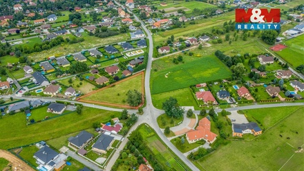 Prodej komerčního pozemku 3 208 m², Tišice