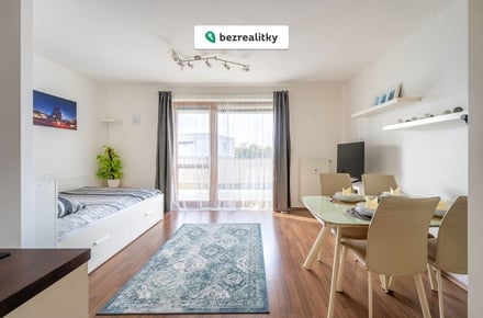 Prodej bytu 1+kk 37 m², Holubice