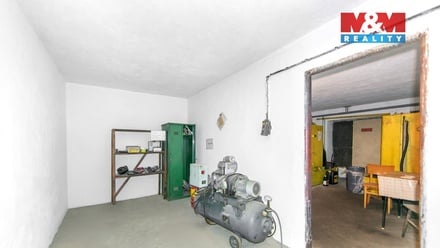 Prodej obchodního prostoru 1 029 m², Nýřany