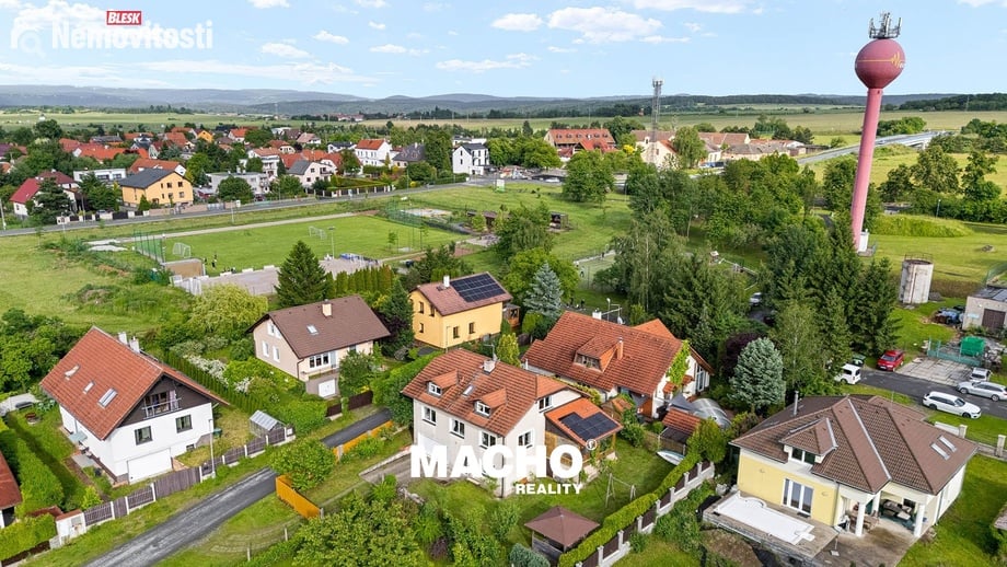 Prodej rodinného domu 333 m², Řitka