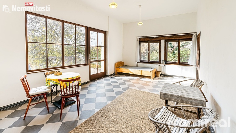 Prodej rodinného domu 250 m², Bystřice nad Pernštejnem - Pivonice