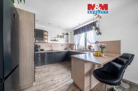 Prodej bytu 3+kk 71 m², Kotovice