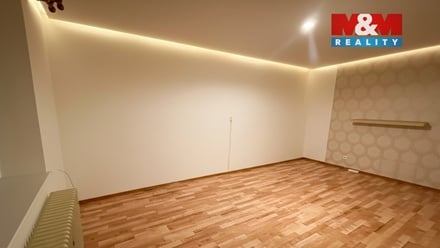Pronájem rodinného domu 225 m², Lichkov